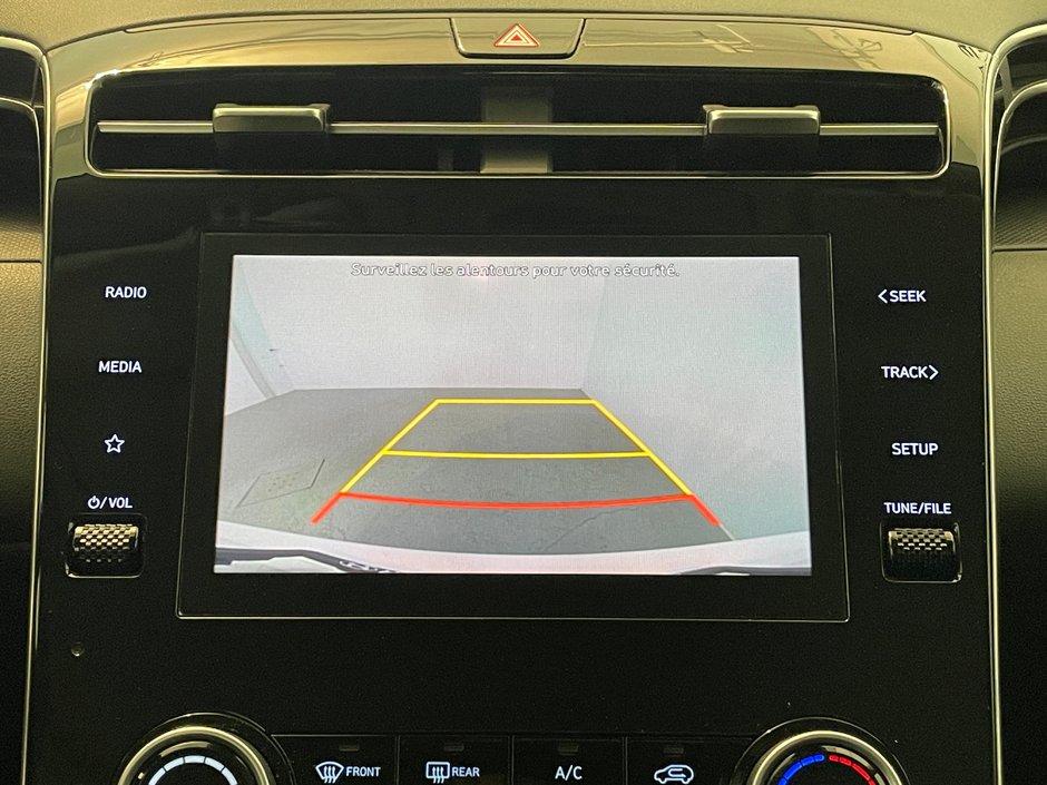 2022 Hyundai Tucson Essential-18