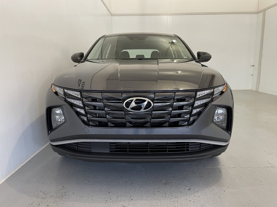 2022 Hyundai Tucson Essential-1