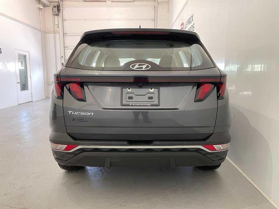 2022 Hyundai Tucson Essential-5