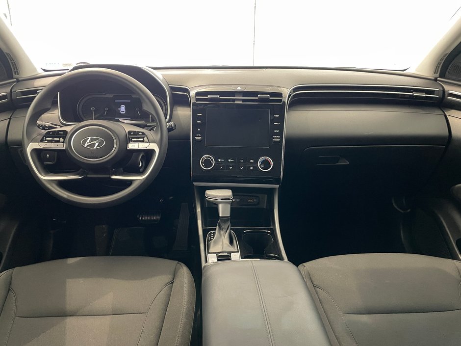 2022 Hyundai Tucson Essential-7
