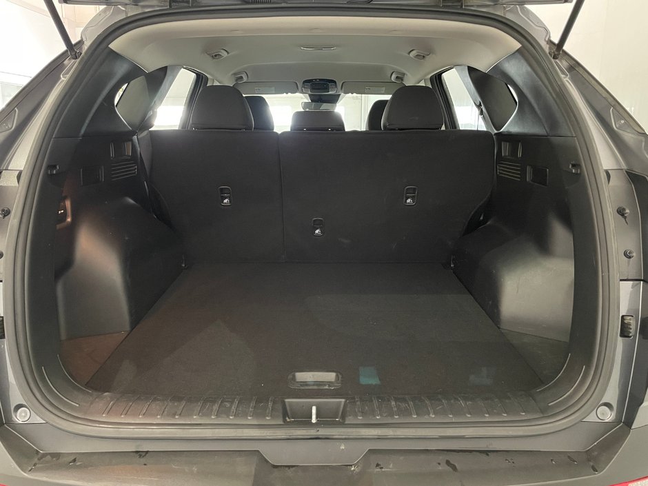 2022 Hyundai Tucson Essential-22