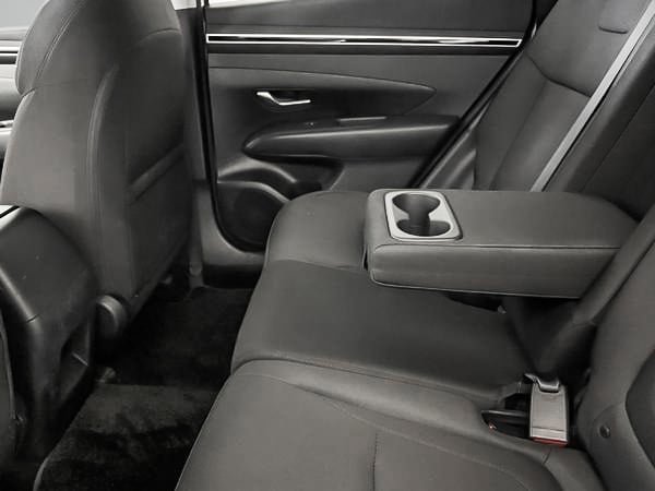 2023 Hyundai Tucson Essential-22