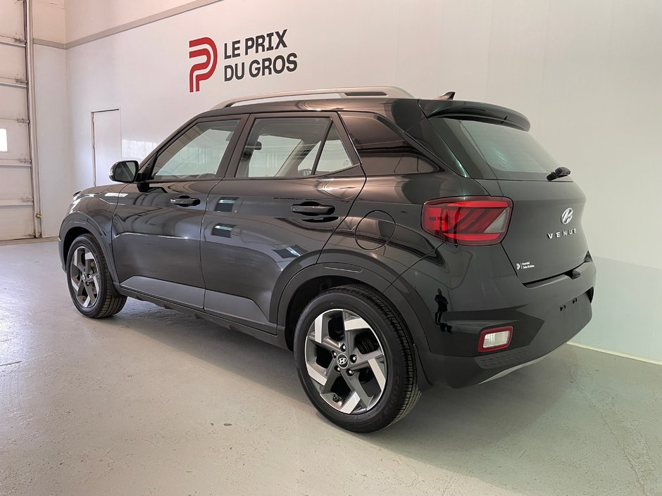Hyundai Venue TREND 2020-4