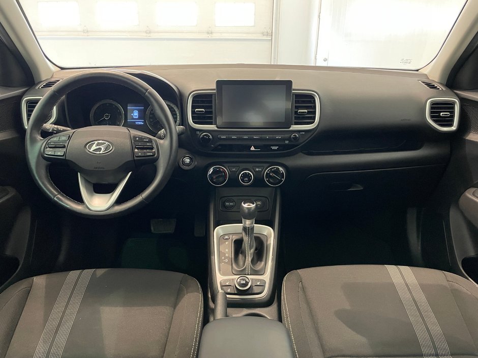 Hyundai Venue TREND 2020-7
