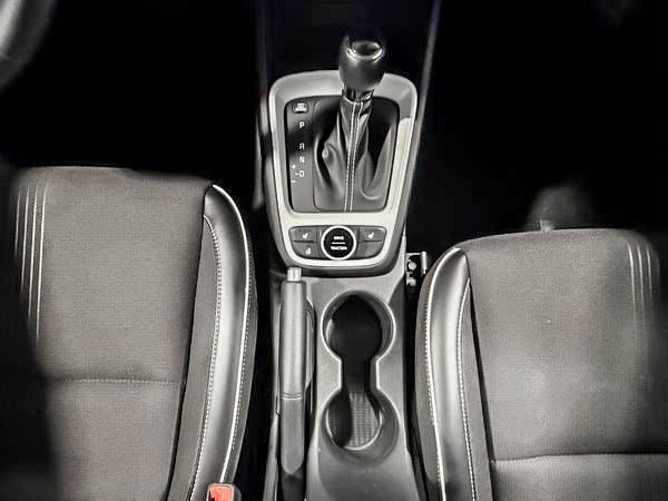 Hyundai Venue ULTIMATE DENIM 2022-23
