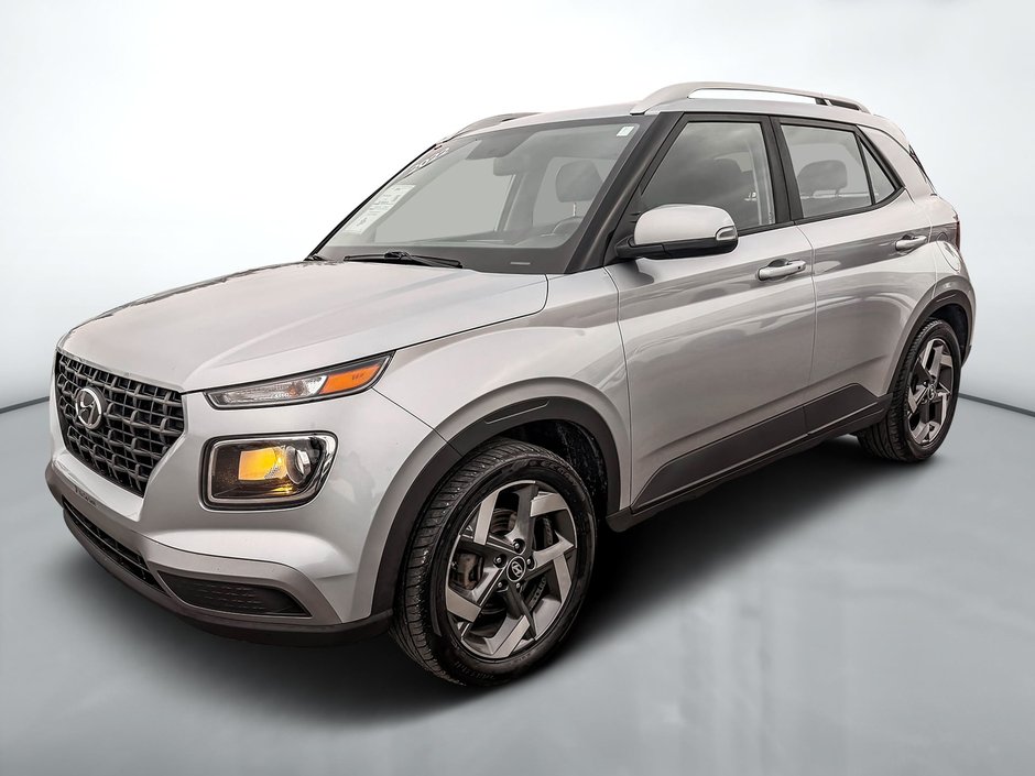 2022 Hyundai Venue TREND-2