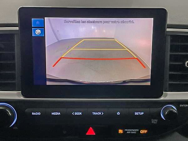 Hyundai Venue Preferred 2023-18