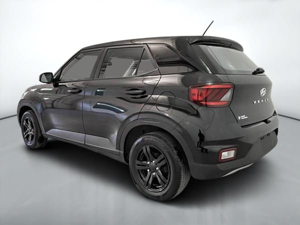 2023 Hyundai Venue Essential-4