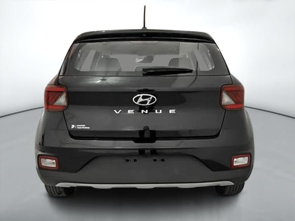 2023 Hyundai Venue Essential-5