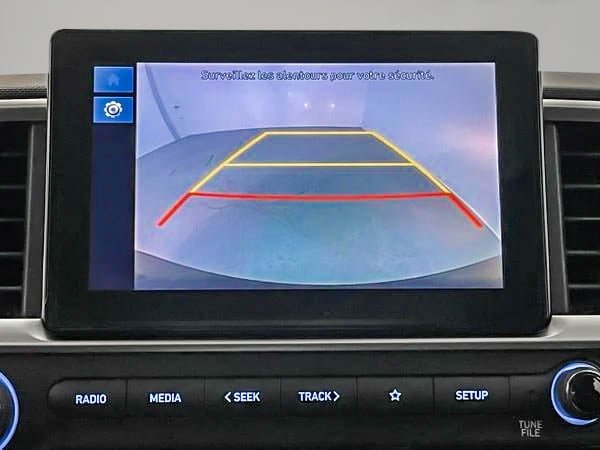 2026 Hyundai Venue Preferred-19