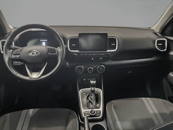 2026 Hyundai Venue Preferred-7