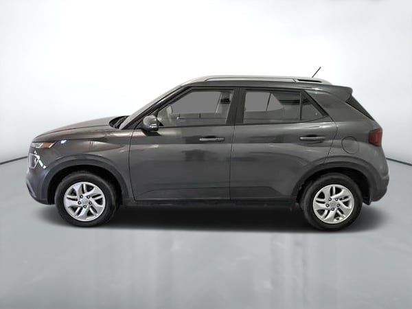 2026 Hyundai Venue Preferred-3