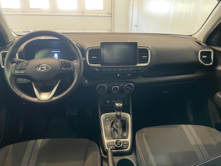 2026 Hyundai Venue Preferred-7