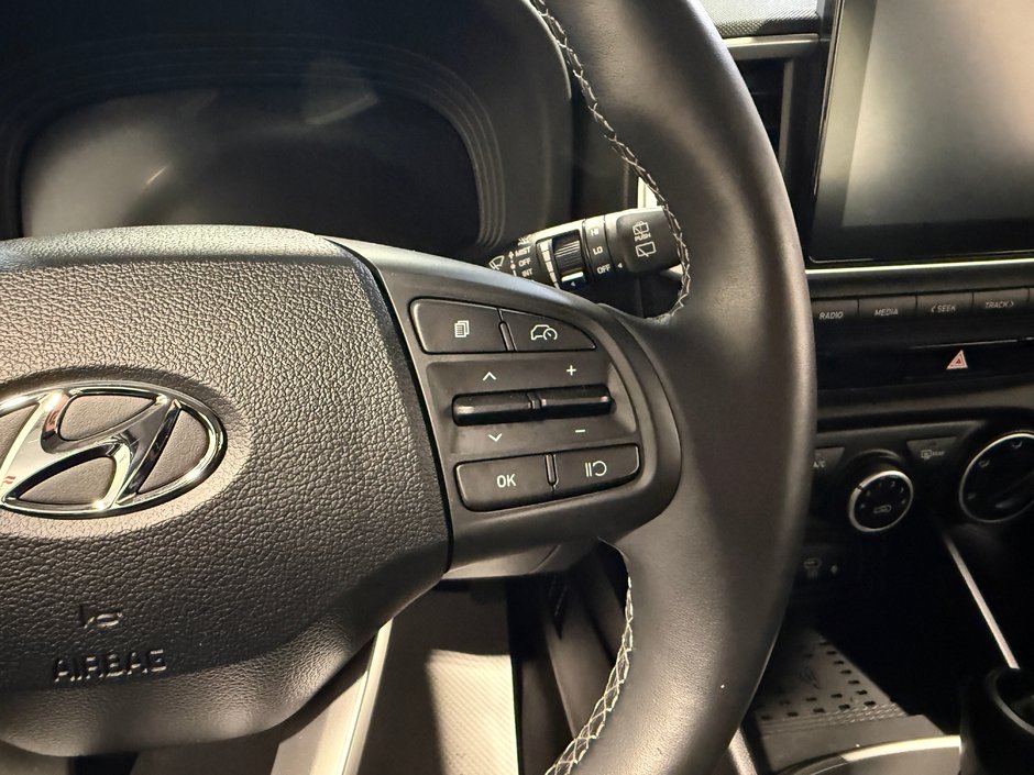 Hyundai Venue Preferred 2026-15
