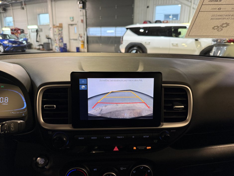 Hyundai Venue Preferred 2026-20