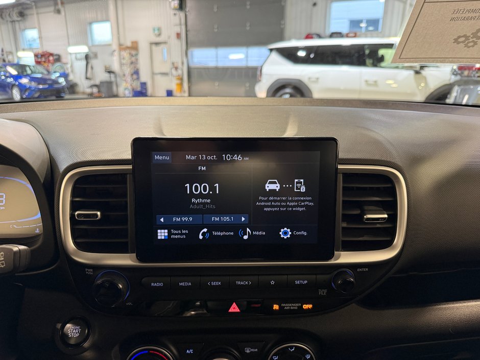 Hyundai Venue Preferred 2026-19