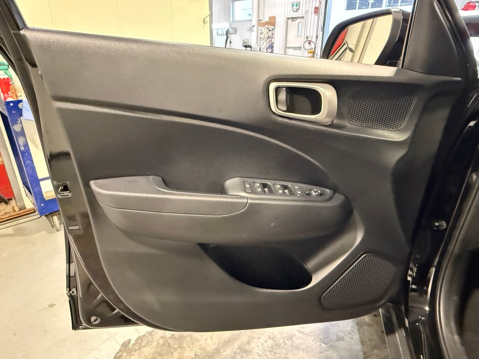 Hyundai Venue Preferred 2026-10