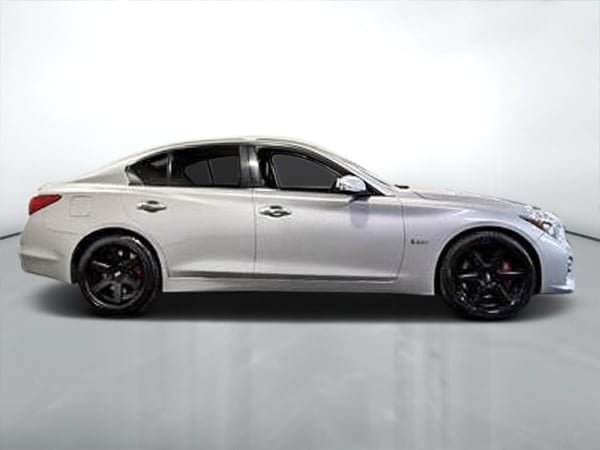 Infiniti Q50 RED SPORT 400 2016-1