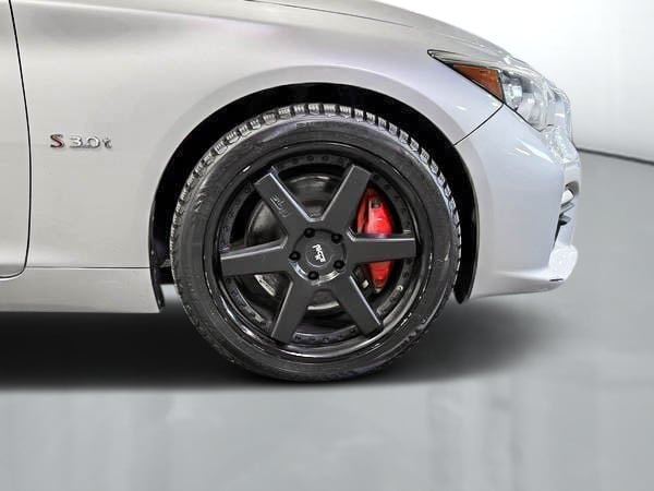Infiniti Q50 RED SPORT 400 2016-10