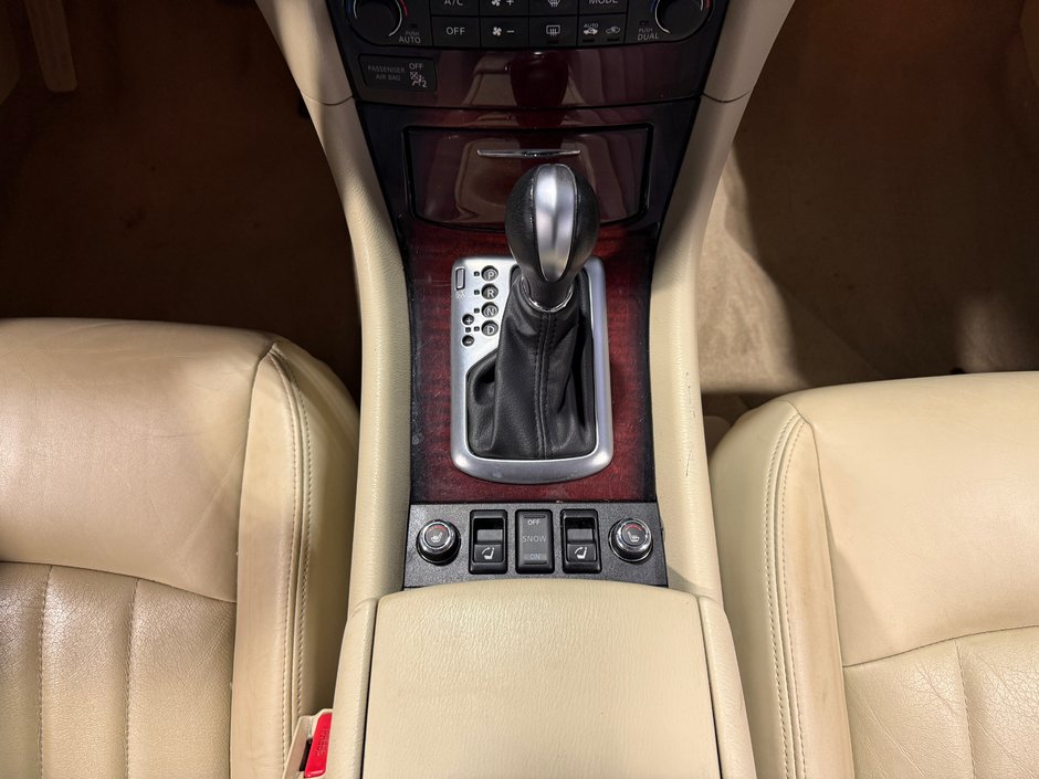 Infiniti QX50 LUXURY 2017-23