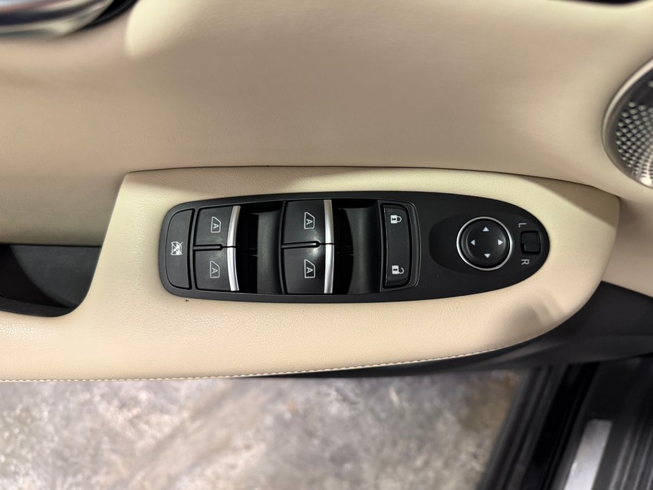 Infiniti QX50 Essential 2019-12