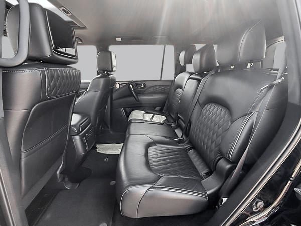 2024 Infiniti QX80 Luxe-24