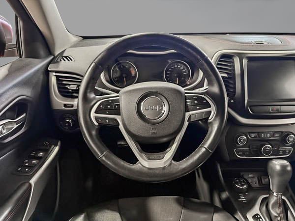 Jeep Cherokee TRAILHAWK 4X4 2018-13