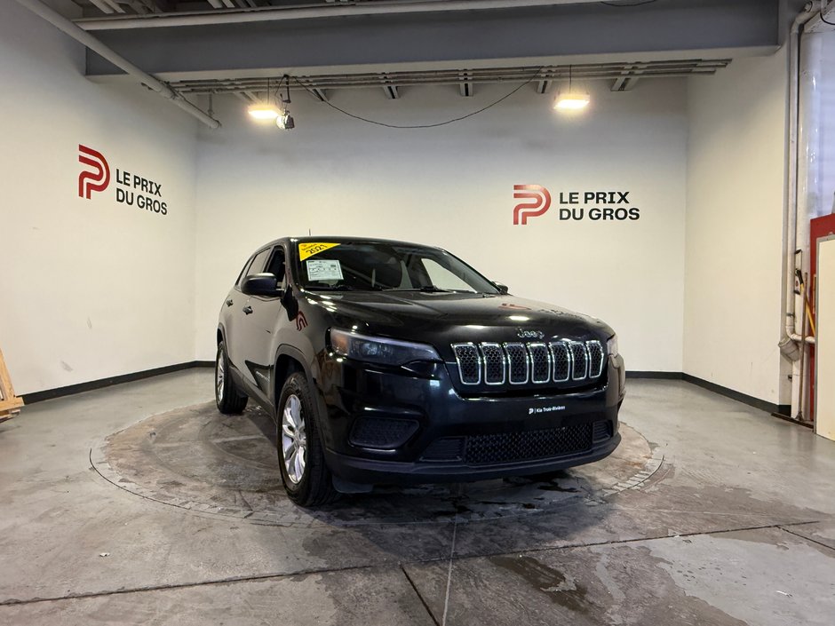 2021 Jeep Cherokee SPORT-0