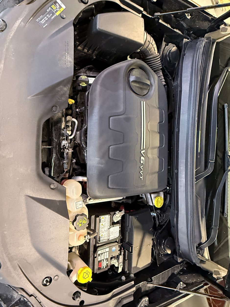 2021 Jeep Cherokee SPORT-24