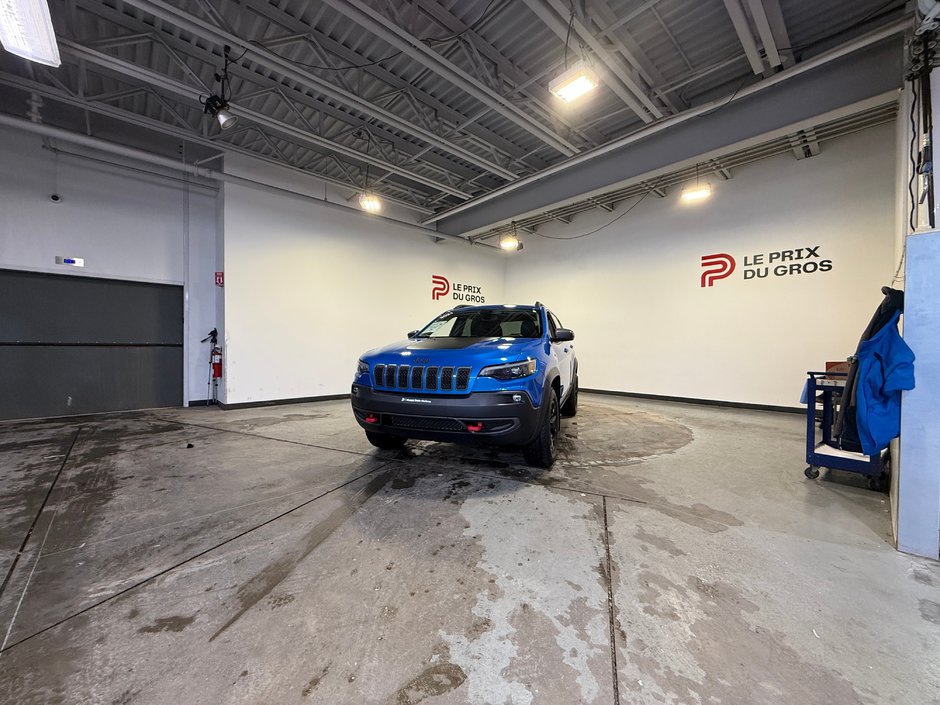 2021 Jeep Cherokee Trailhawk-6
