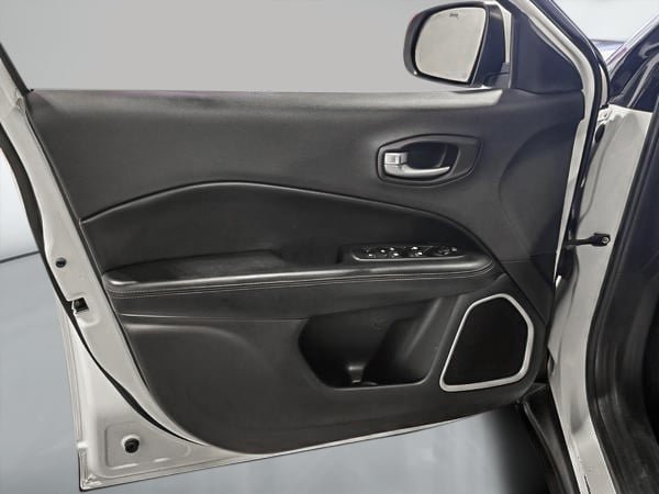 2018 Jeep Compass Limited-10