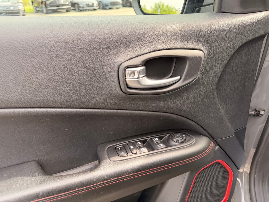 2020 Jeep Compass TRAILHAWK AWD-11