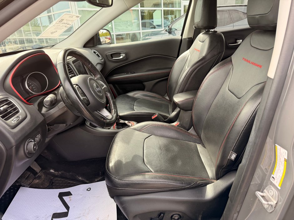 2020 Jeep Compass TRAILHAWK AWD-12