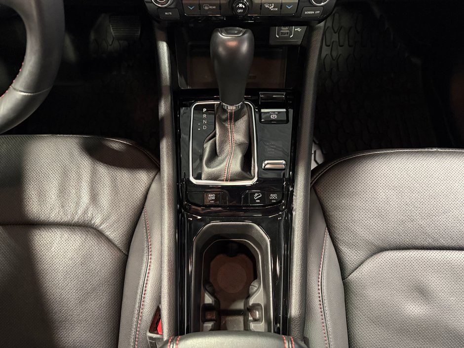Jeep Compass TRAILHAWK //  ELITE 4X4 2022-23