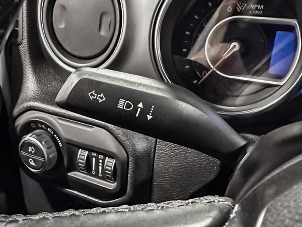 Jeep Gladiator High Altitude 2021-15