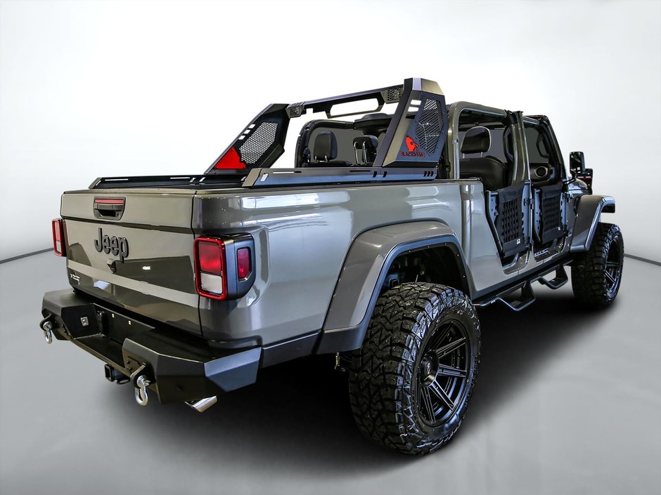 Jeep Gladiator Willy's Modifié 2023-11