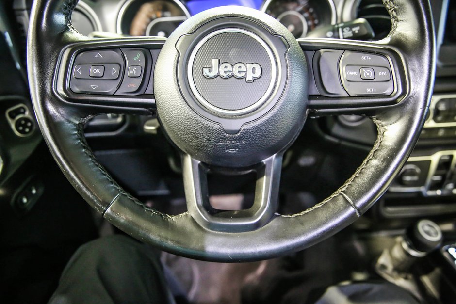 Jeep Gladiator Willy's Modifié 2023-29