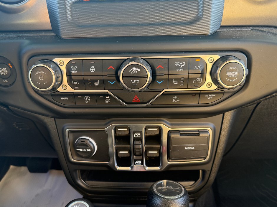 Jeep Gladiator SPORT S ALTITUDE 2023-20