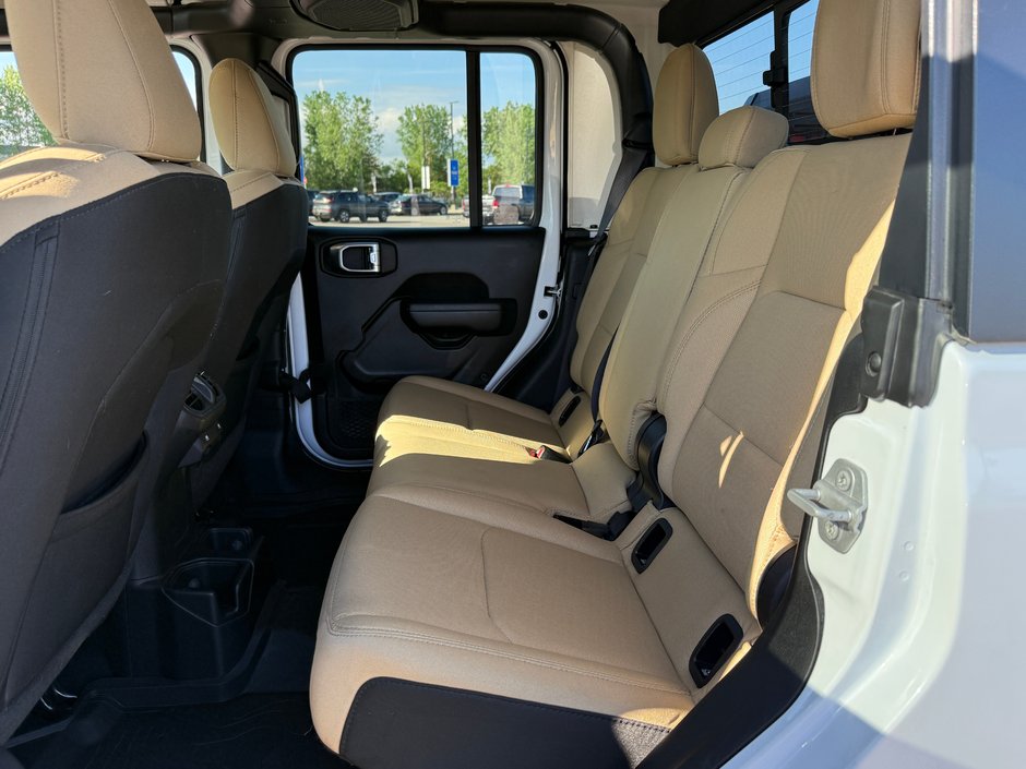 Jeep Gladiator SPORT S ALTITUDE 2023-22