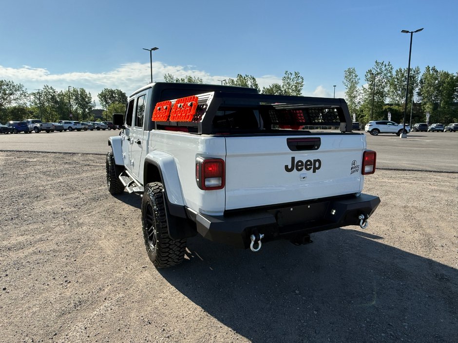 Jeep Gladiator SPORT S ALTITUDE 2023-4