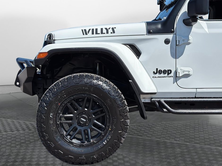 Jeep Gladiator WILLYS 4X4 // 16000$ EN MODIFICATION //TRAC-LOK 2023-11