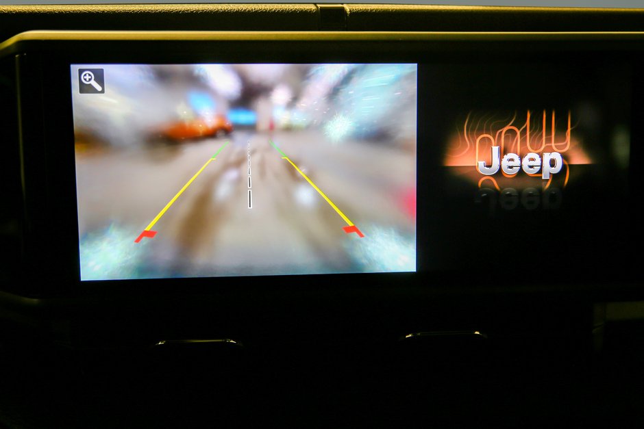 2025 Jeep Gladiator SPORT-22