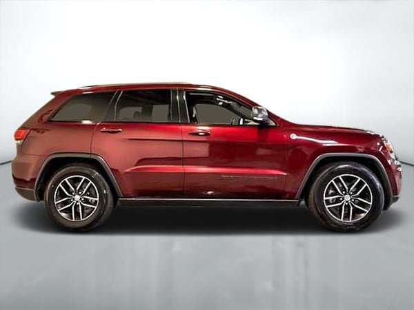 2017 Jeep Grand Cherokee Trailhawk-1