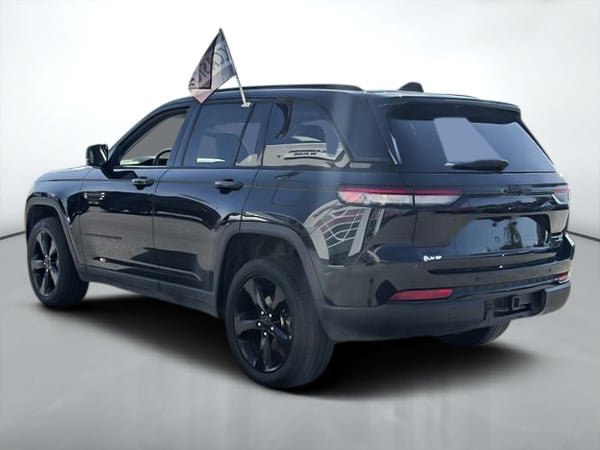 2023 Jeep Grand Cherokee Limited-4