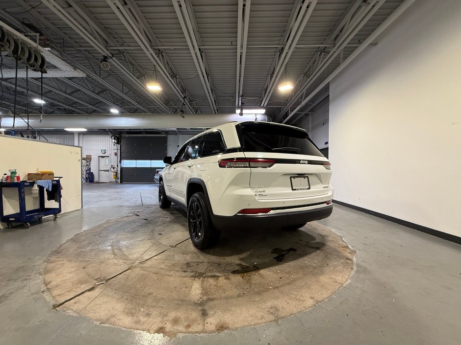 2023 Jeep Grand Cherokee Limited-4