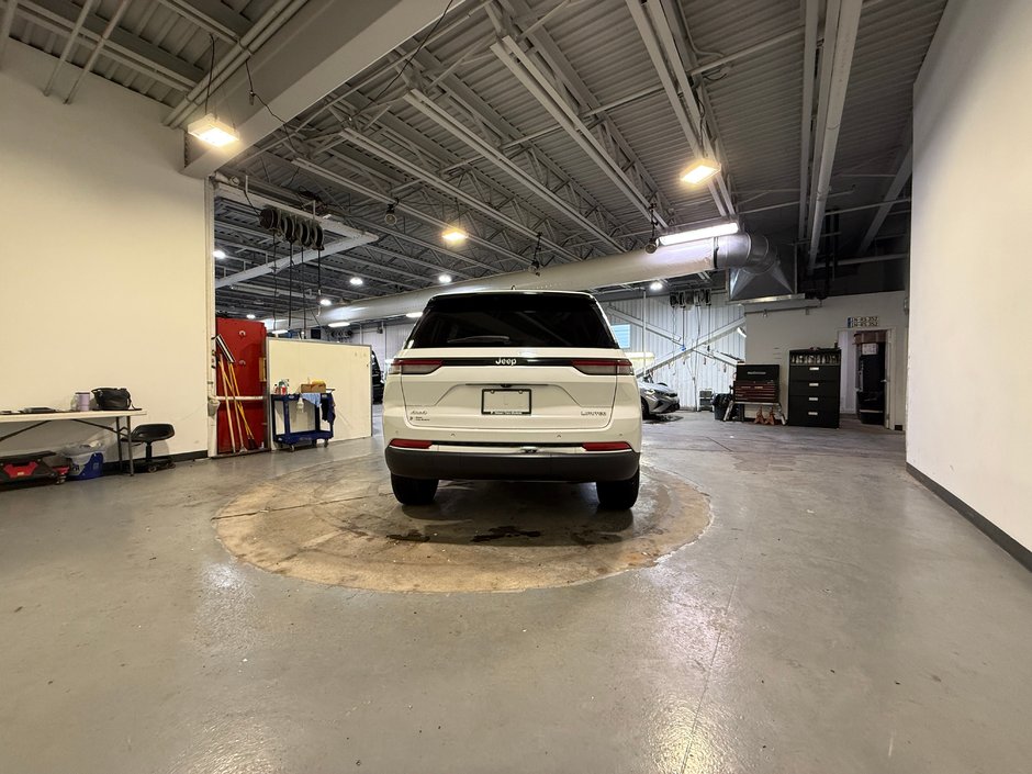 2023 Jeep Grand Cherokee Limited-3