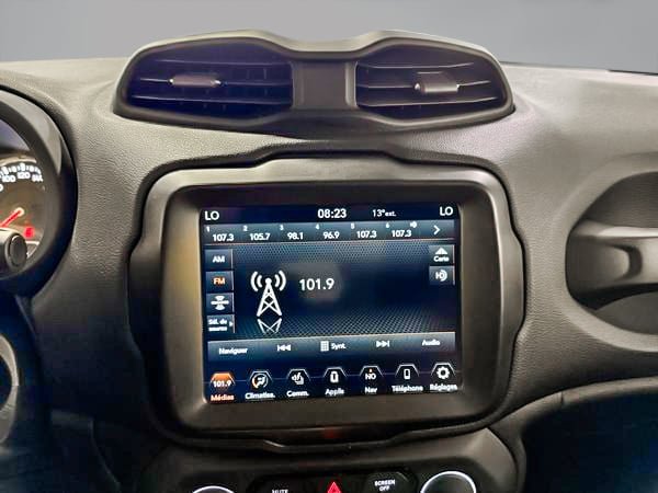 2022 Jeep Renegade Trailhawk-19