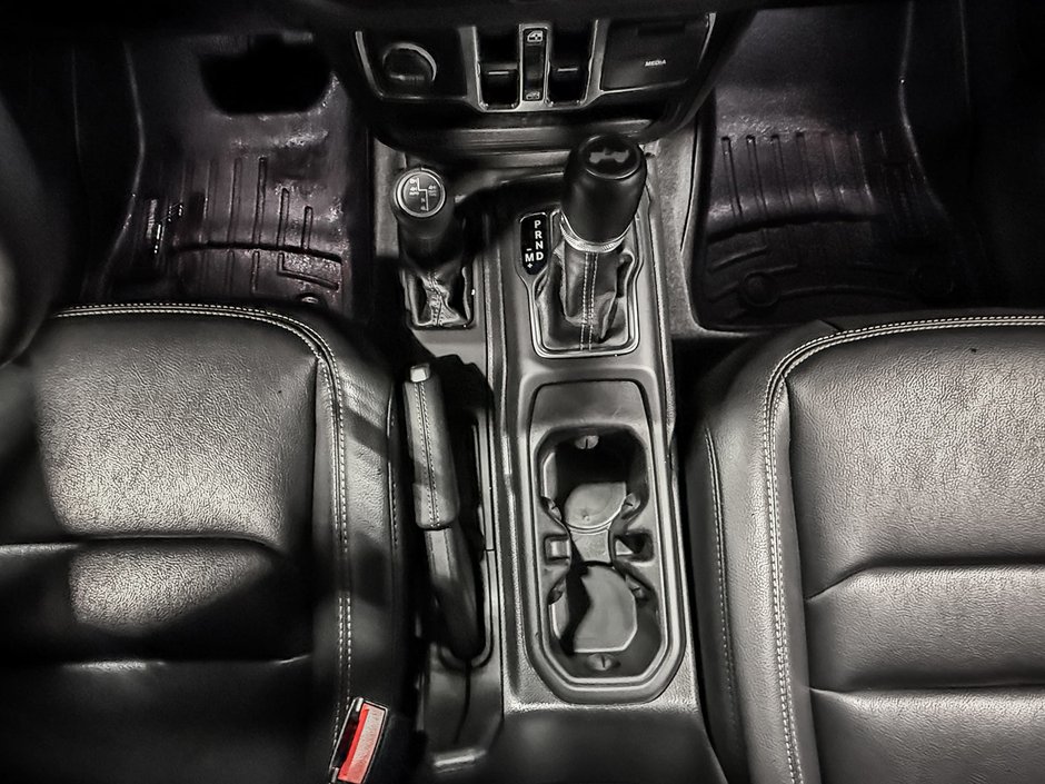 Jeep Wrangler 4xe 4xe 2024-25