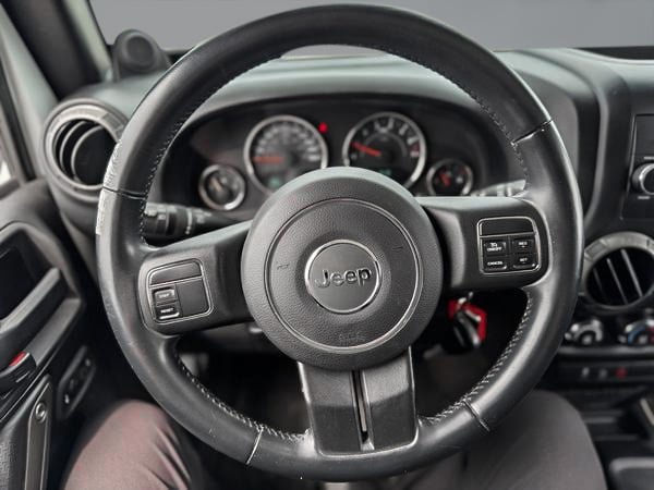 Jeep Wrangler Unlimited SPORT TENTE DE CAMPING 2014-9