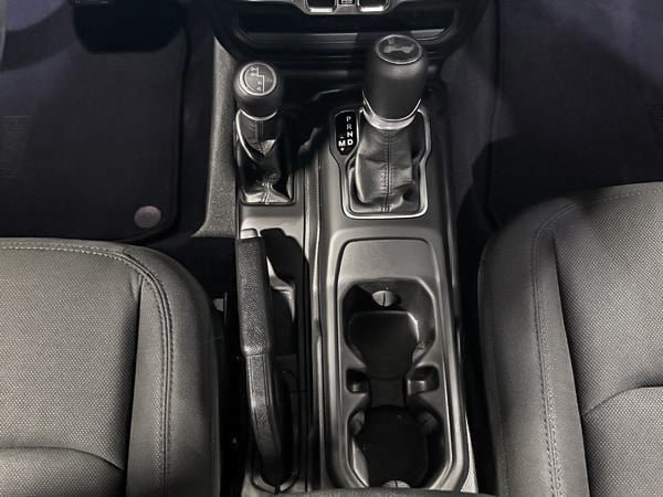2022 Jeep Wrangler ALTITUDE MODIFIÉ-22